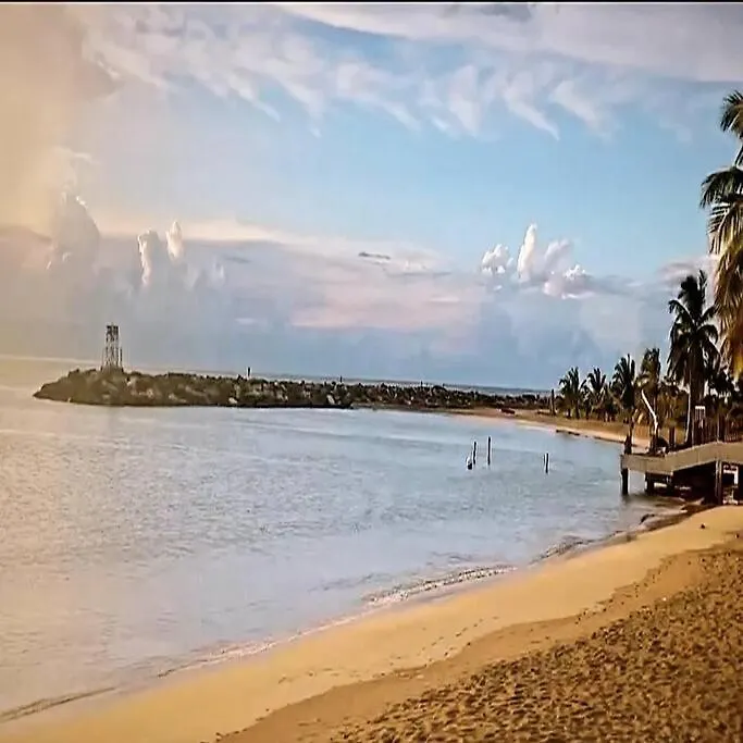 Dulce Atardecer 5 Playa Rompeolas, Aguadilla contacts